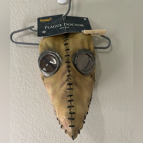 NWT Plague Doctor costume mask and leather belt - Picture 1 of 2